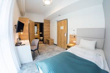 Фото номера Одноместный номер Отель Hotel Limanova г. Лиманова 6